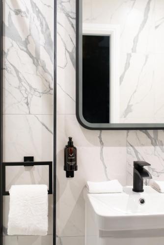 secret suites lancaster