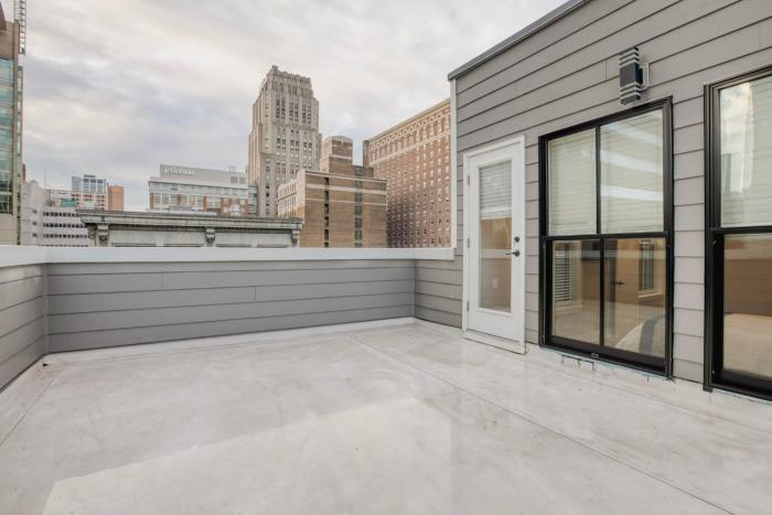 one sky loft