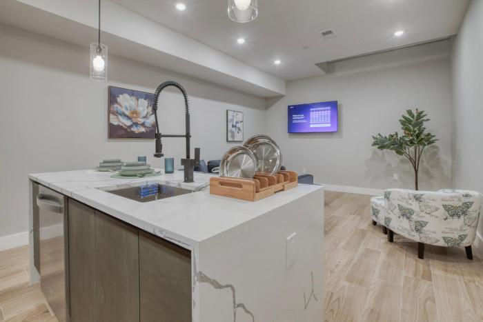 one sky loft