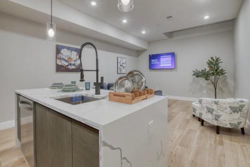 one sky loft