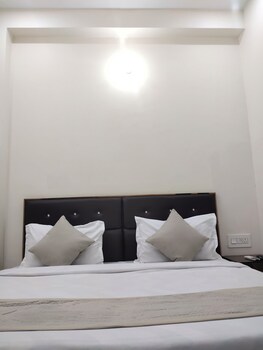 kamala seva sadan by reverie