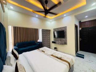 kashvi hotels