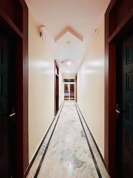 kashvi hotels