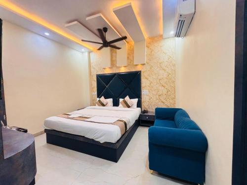 Kashvi Hotels,,3 star