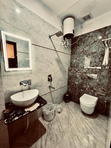 kashvi hotels