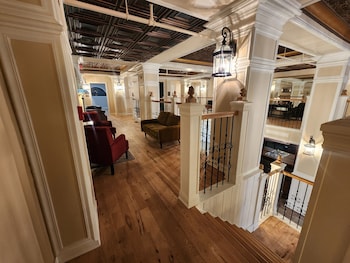 Historic Griffin Hotel,,2 star