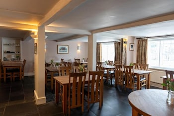 Glan Yr Afon Riverside,,4 star