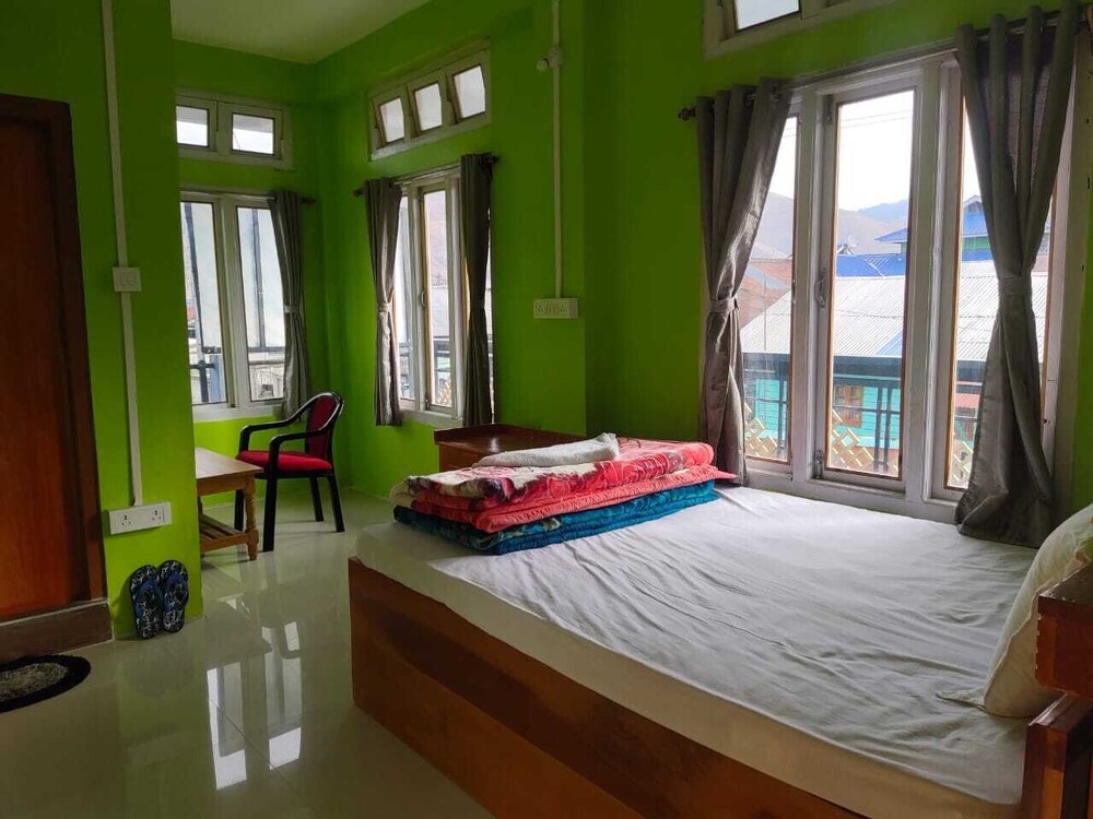 lhasa homestay