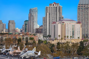 embassy suites by hilton san diego bay downtown