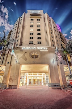 embassy suites by hilton san diego bay downtown