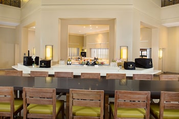 embassy suites by hilton san diego bay downtown