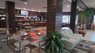 the hub at okc airport