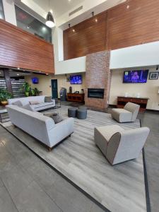 the hub at okc airport