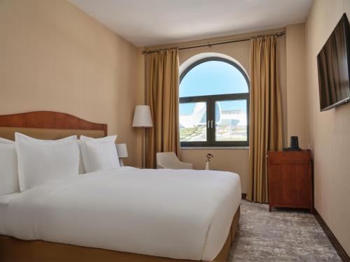 the central point hotel baku