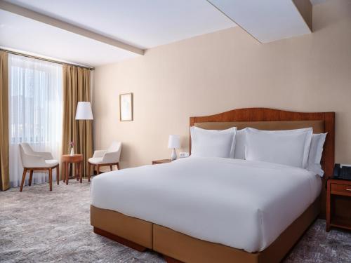 the central point hotel baku