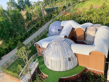 thebest capsule resort