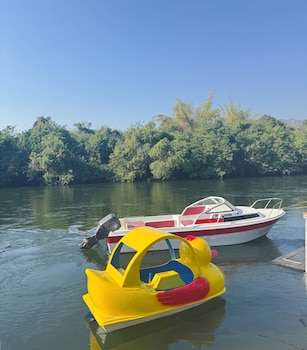 thebest capsule resort