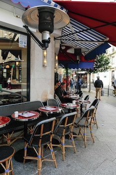 comfort for 2p with a c near montmartre