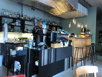 kaya zurich wiedikon