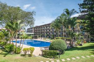 irazu hotel and studios
