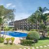 irazu hotel and studios