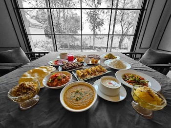 angirasa luxury camping