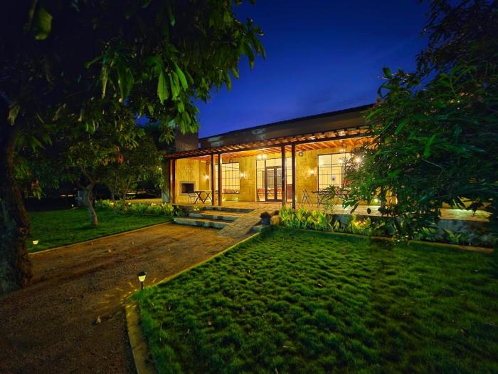 angirasa luxury camping