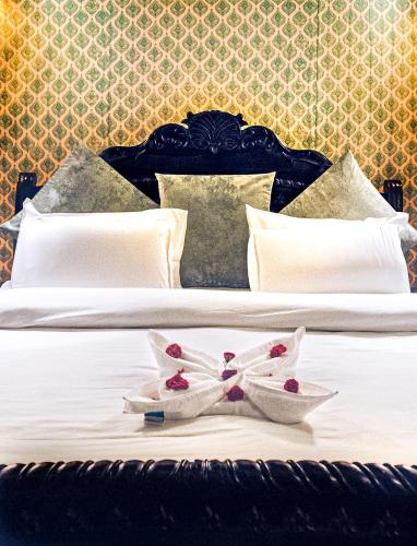 angirasa luxury camping