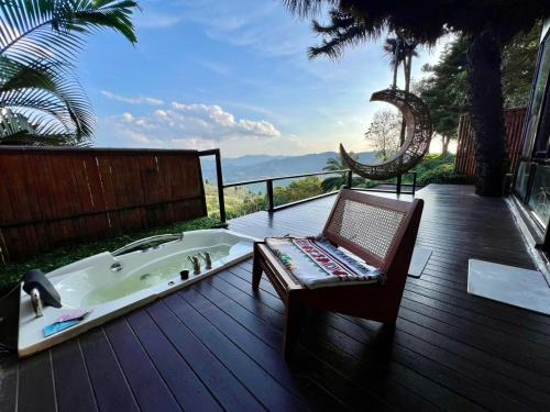 bella lunar villa