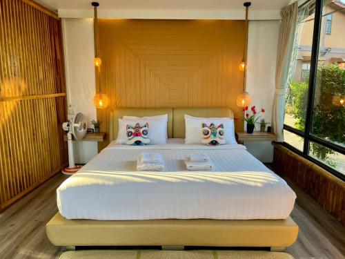 bella lunar villa
