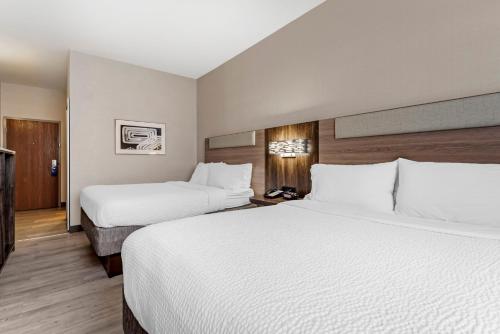 holiday inn express pittsburgh east mall area by ihg