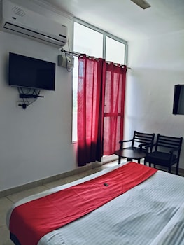 hotel shivaay and restaurant