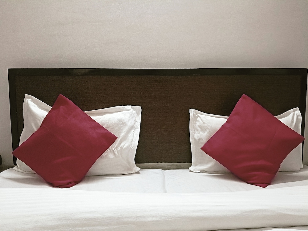 hotel shivaay and restaurant