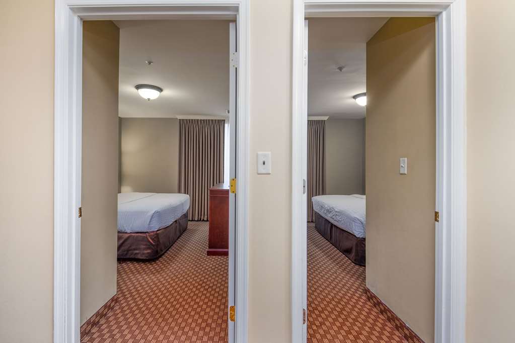 arlington court suites a clarion collection hotel