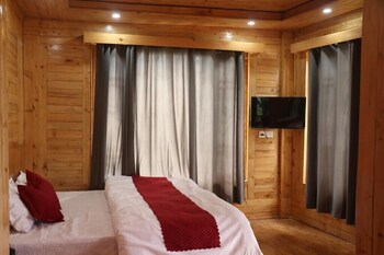 the outhouse forest view kalatop