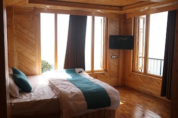 the outhouse forest view kalatop