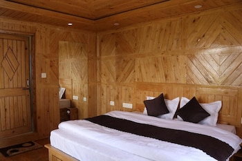 the outhouse forest view kalatop