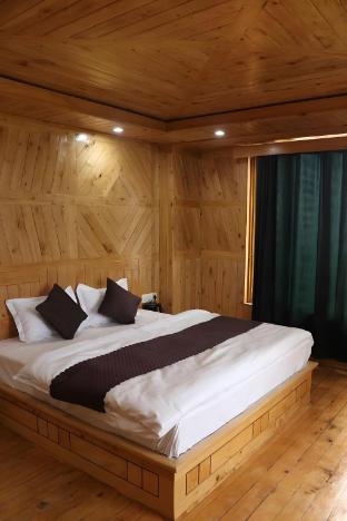 the outhouse forest view kalatop