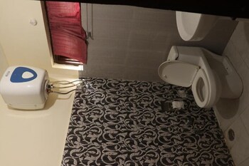 the outhouse forest view kalatop