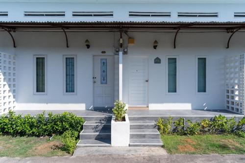 sanipa resort rayong