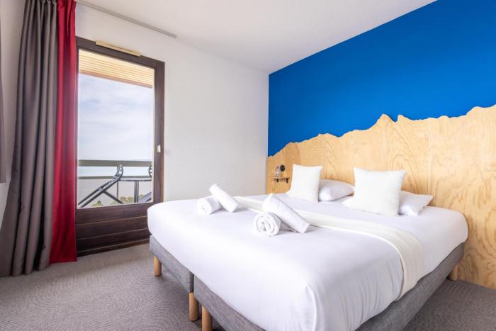 cote lac hostel evian