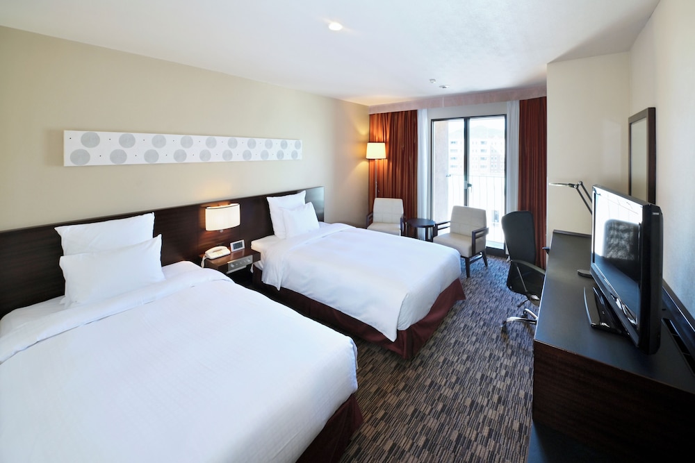 crowne plaza ana nagasaki gloverhill by ihg