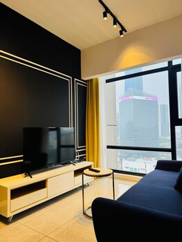 axon suite near pavillion