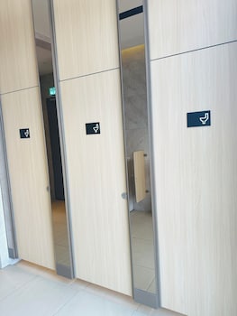 axon suite near pavillion