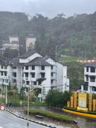 tdoze hotel