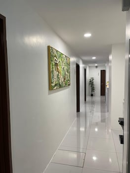 Tdoze Hotel,,2 star