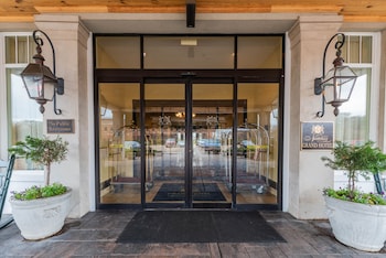 Natchez Grand Hotel & Suites On The River,Mississippi>>Natchez,3 star