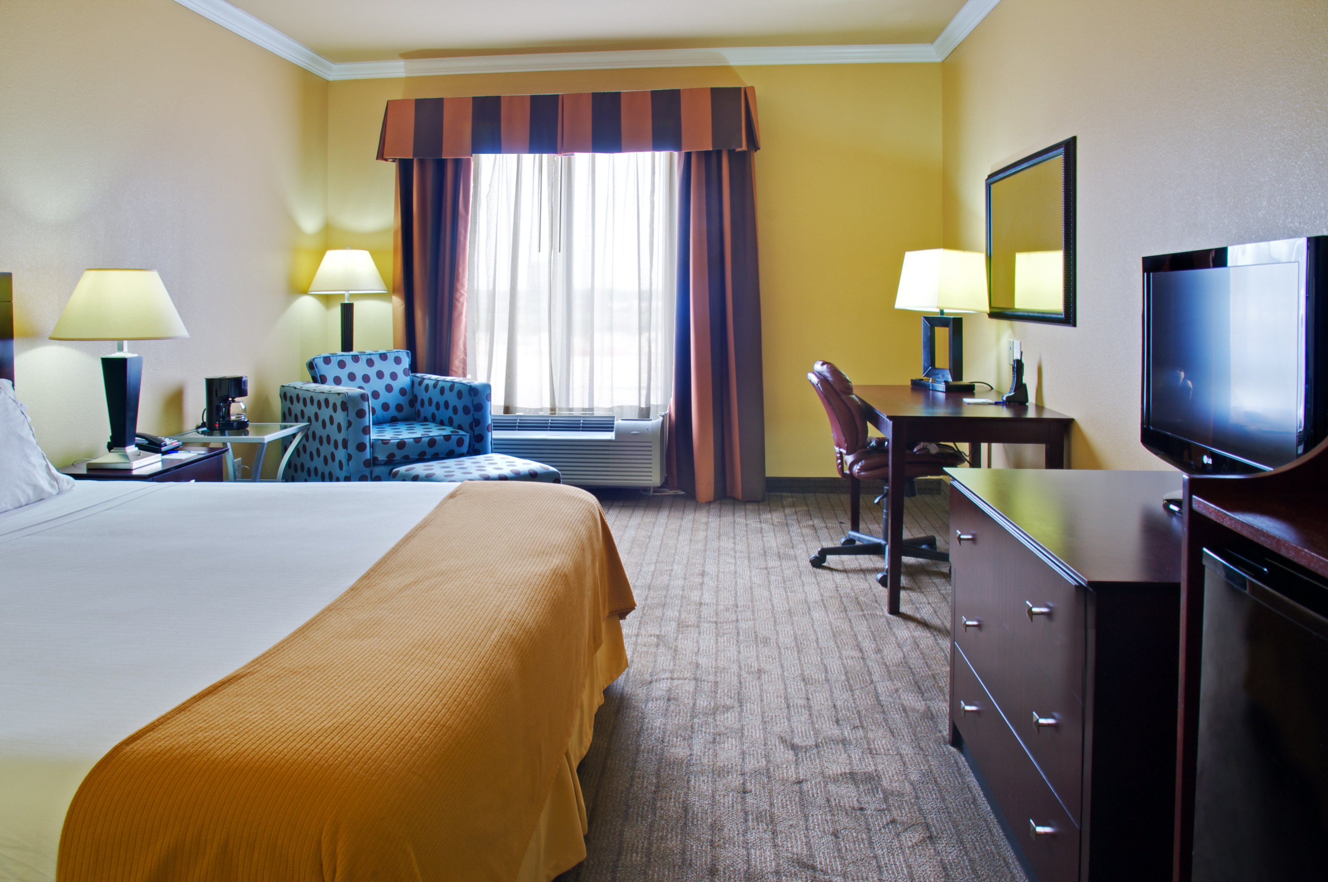 holiday inn express hotel and suites natchitoches by ihg