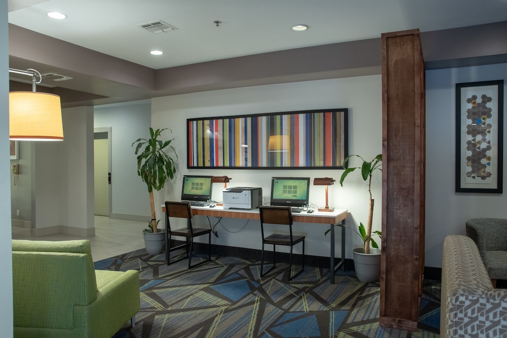 holiday inn express hotel and suites natchitoches by ihg