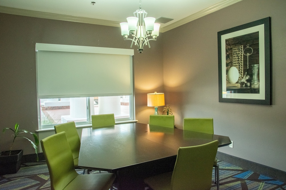 holiday inn express hotel and suites natchitoches by ihg